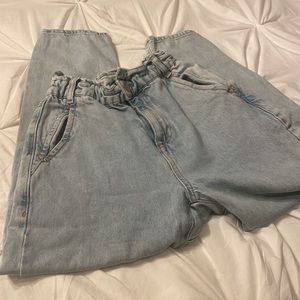 Zara Jeans